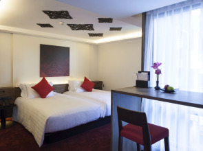 Maitria Mode Sukhumvit 15 Bangkok