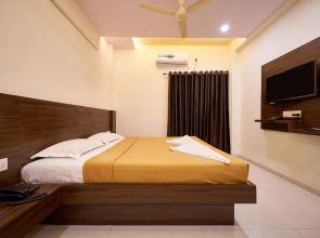 Hotel Ranjan Deluxe
