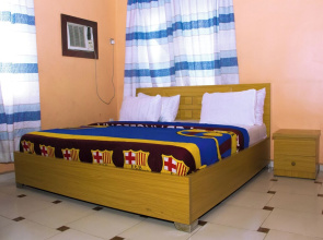 Intelligent hotel and suites