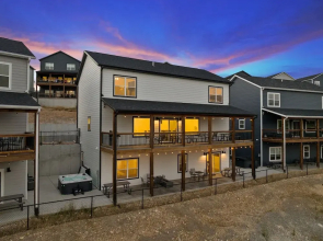 Cm132-6 -summer Breeze- Sleeps 17 6 Bedroom Home