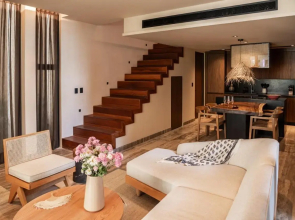 BESPOKE, Member of Small Luxury Hotels