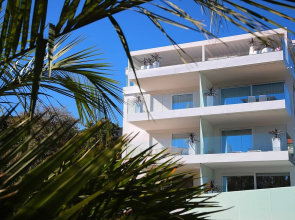 Designed Apartment with Swimming Pool