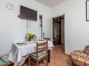 Amazing Apartment in Supetarska Draga With Sauna, Wifi and 1 Bedrooms