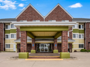 MainStay Suites Cedar Rapids