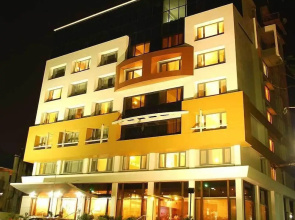 Hotel EEFA