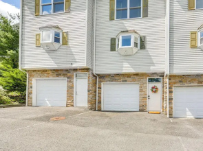 Chic Morgantown Vacation Rental - 2 Mi to Wvu!