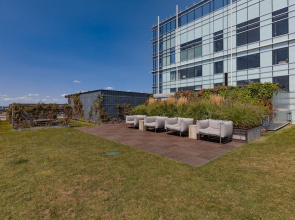 Bluebird Suites near MIT