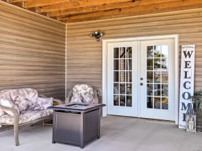 Cozy Leicester Studio, 11 Mi to Downtown Asheville