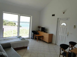 Apartmani Tepli Bok