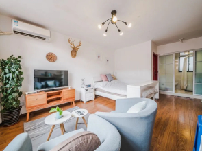 Cozy Apartment Best Location 302