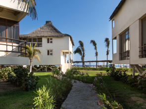Villas Paraiso Resort