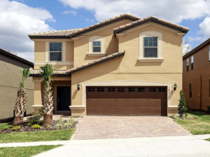 7BR Disney Getaway w Games Projector Pool SPA