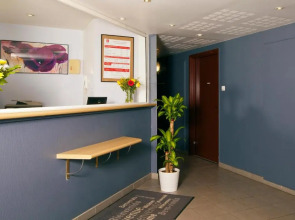 Séjours & Affaires Paris Nanterre