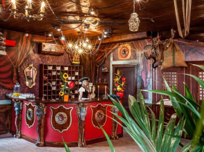 Hotel Pirates World