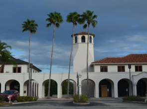 Fort Myers Luxury Vacation Condo