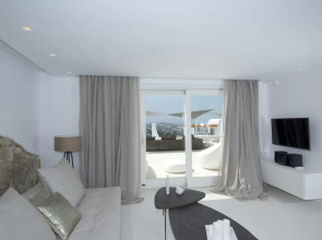 Amethyst Suite