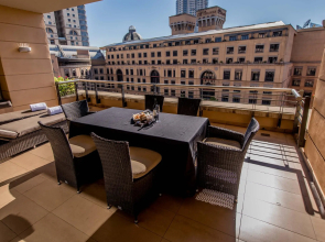 Raphael Penthouse Suites