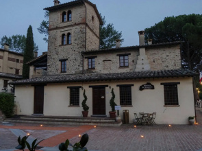 Agriturismo Borgo Pulciano in Montone