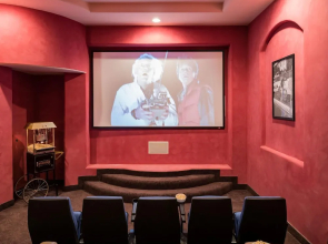 Primrose by AvantStay