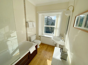 Tyn Y Fron 6 bedroom house in Betws-y-Coed Snowdonia