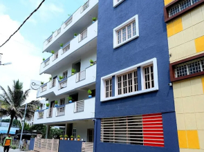 Urban Stay Adams Service Apartment