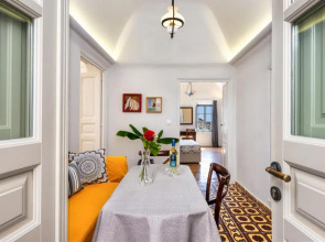 450 Years Castle House for 2-5 People/Jacuzzi