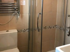 Ei8ht Brighton Apartments