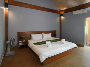 The Grace Amphawa Resort