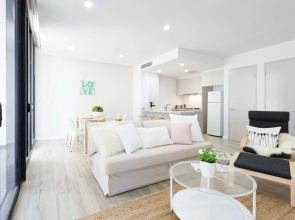 Boutique Home Close to City