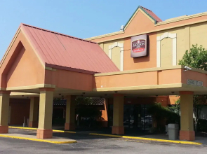 Rodeway Inn & Suites