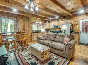 Helen Area Rustic Retreat ~ 5 Miles to Main Street