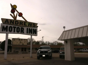 Andrews Motor Inn