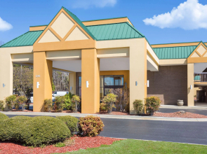 Days Inn by Wyndham Mocksville