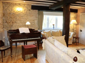 Span Farm House - Pet Friendly
