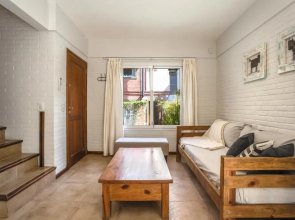 Valeria House Rental Suites