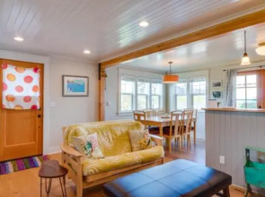 Rockaway Beach Bungalow