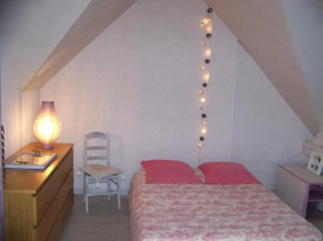 grande chambre lumineuse et spacieuse 22m2