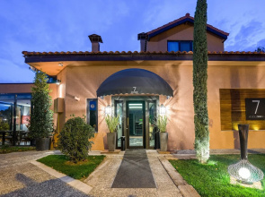 7 Rooms - Adults Only