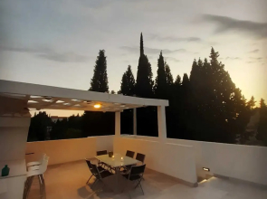 Villa Dragi, Villa With Pool and big Terrace, sea View, Peacfully and Quite
