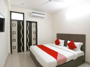 Rajmahal Residency Hotel by OYO Rooms