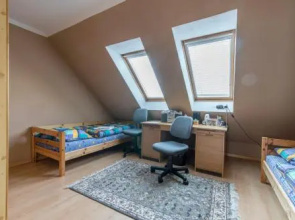 5504 Private Rooms