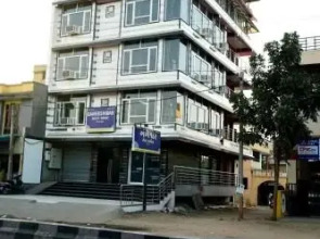 Gangeshwar Guest House