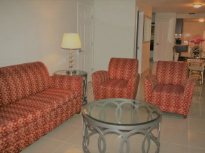 Capri Apartments