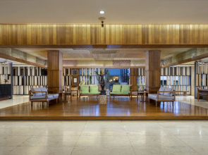Truntum Kuta Hotel