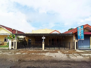 OYO 3761 Djayatama Guest House