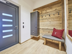 The Peak - Premium Apartments