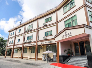 Jing Pin Century Hotel