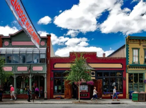 Incredible Lake Views, On Lake & Recpath, Skiing Nearby, Balcony by Summit County Mountain Retreats