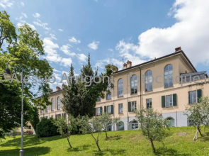 Bluelake Inn - Ostello