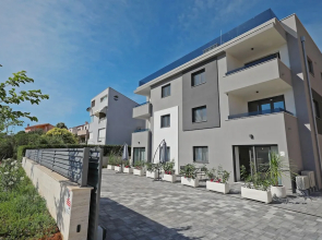 Luxury Majpruz Suites
